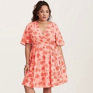 TORRID Pink Coral Sienna Floral Georgette Knee Length Wrap Dress Size 22